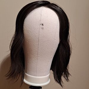 Wavy Day Raquel Welch Synthetic Wig RL2/4 Off Black Like New